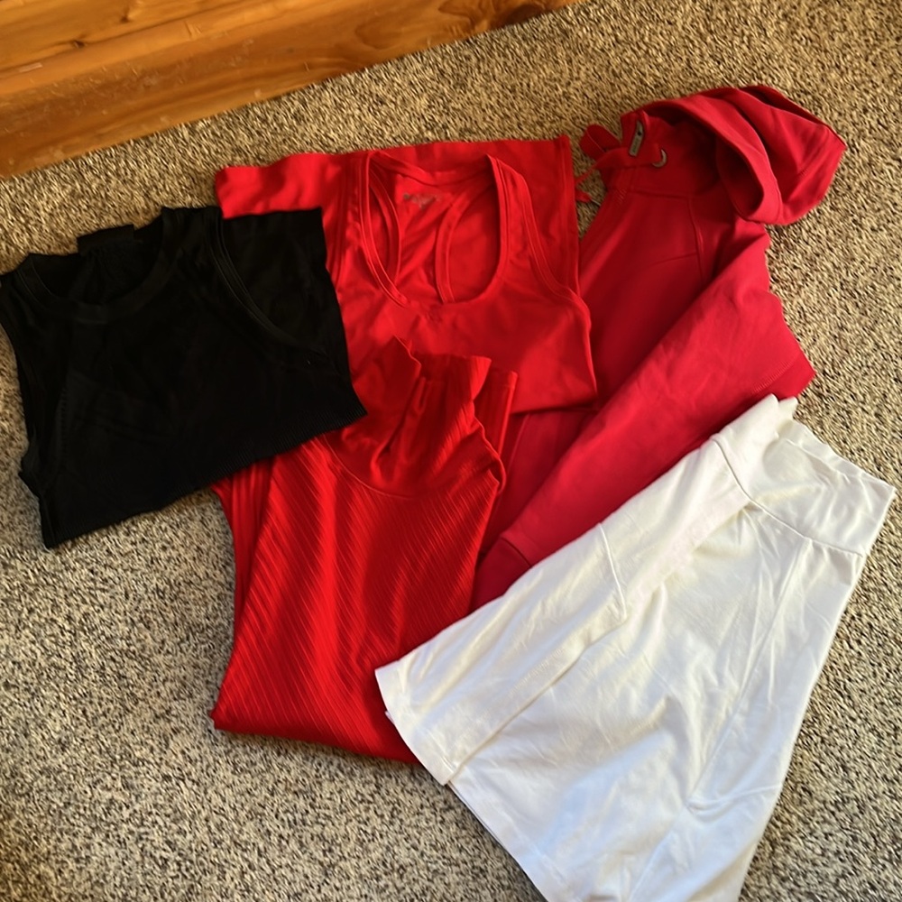 MOVING/CLOSING SALE. ATHLETA BUNDLE. - Picture 3 of 9